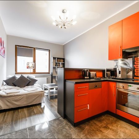 P&O Serviced Apartments Goclaw ワルシャワ エクステリア 写真
